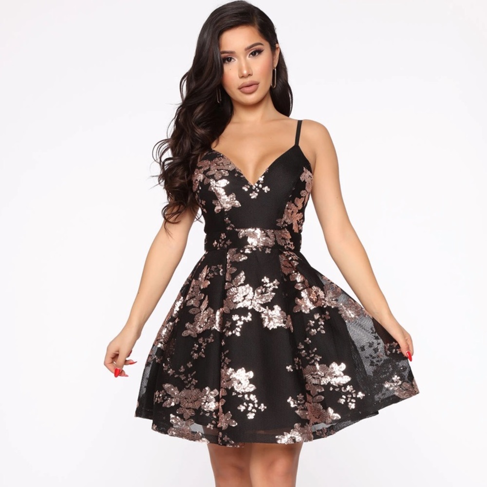 Black and rose gold fashion Nova dress